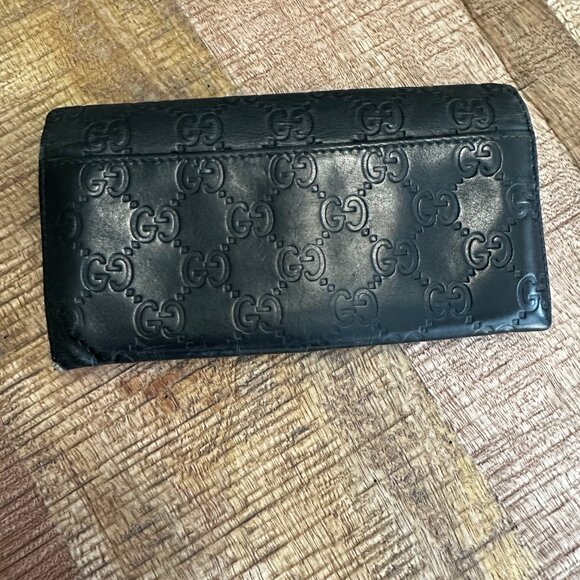 Gucci Wallet -Authentic - Picture 5 of 5